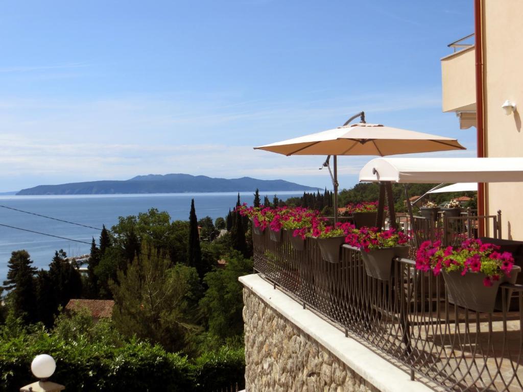 Villa Luppo Icici Exterior photo